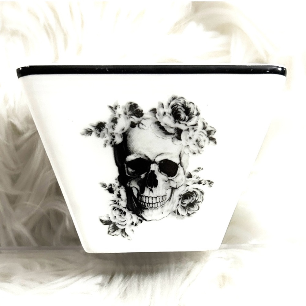 CIROA “Wicked” Skull and Roses B&W Floral Porcelain Square Dessert Trinket Bowl